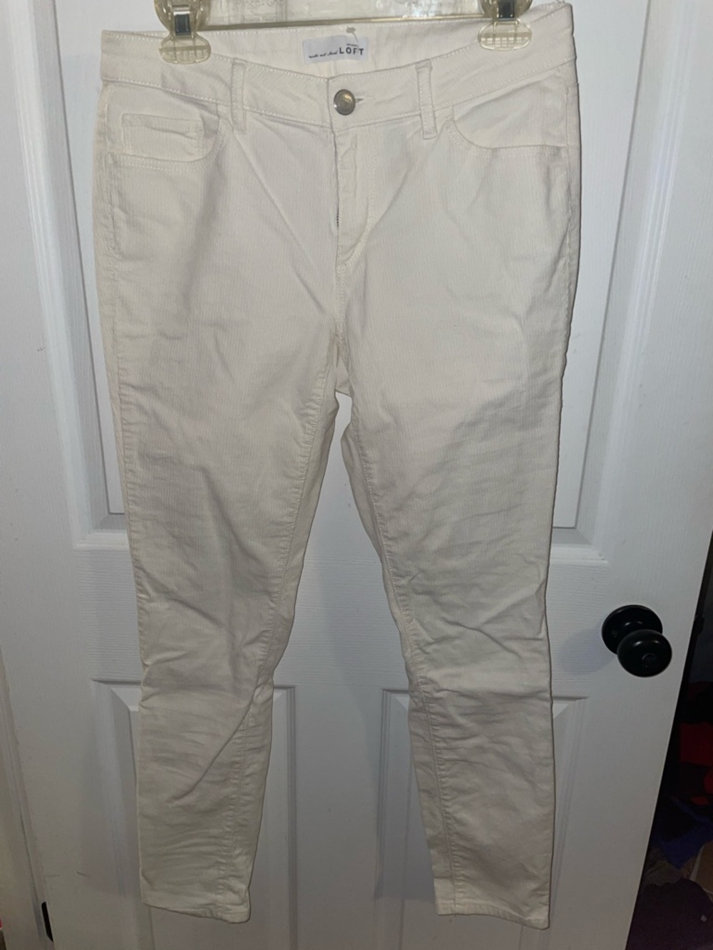 LOFT Cream Skinny Jeans